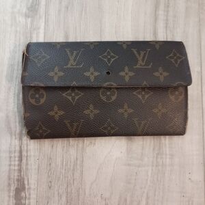 Louis Vuitton Monogram Porte Tresor International Trifold Long Wallet